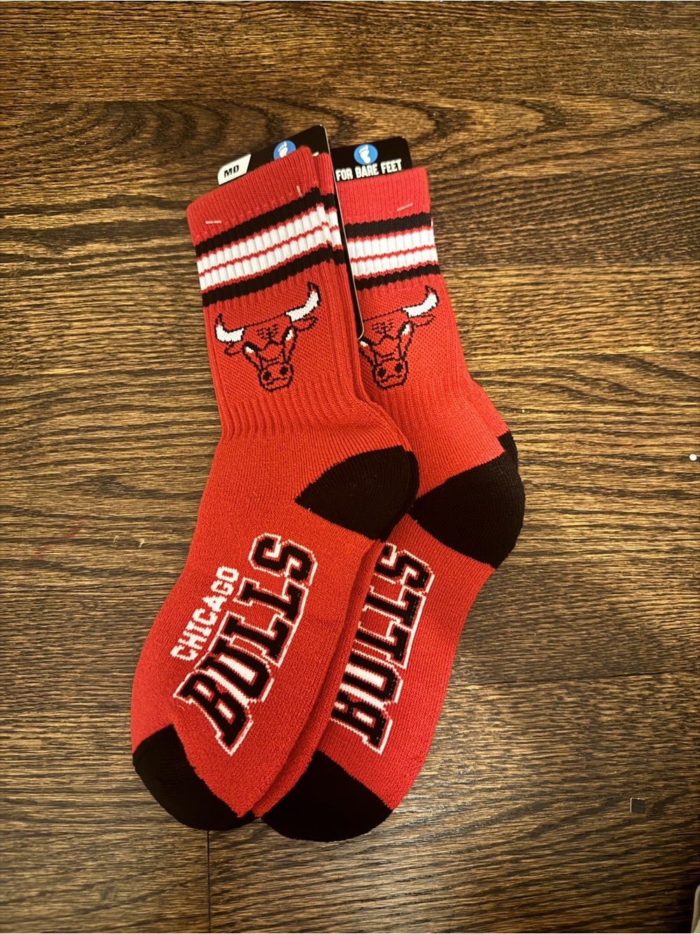 NBA Chicago Bulls Red Crew Athletic Socks - 2 pairs - size medium